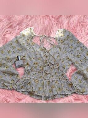 Dizzy Lizzy Yellow and White Floral Blouse with Ruffles Size Medium